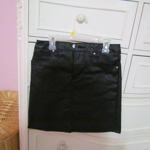 Versona Leather Skirt